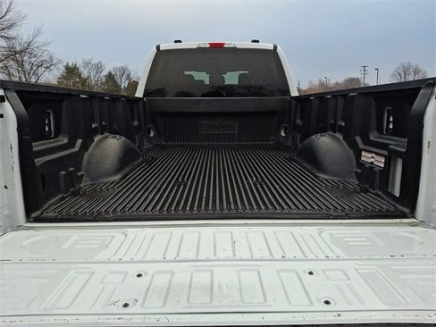 Used 2024 Ford F250 XLT image 29