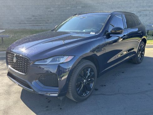 Certified 2026 Jaguar F-PACE R-Dynamic S image 2