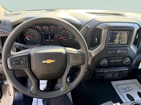 New 2026 Chevrolet Silverado 1500 Custom image 18