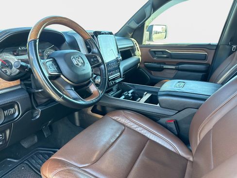 Used 2021 RAM 1500 Limited w/ Body Color Bumper Group image 33