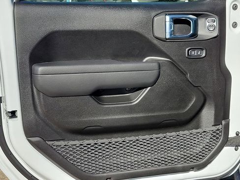 New 2026 Jeep Gladiator Mojave image 11