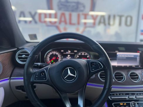 Used 2017 Mercedes-Benz E 300 w/ Premium 1 Package image 47