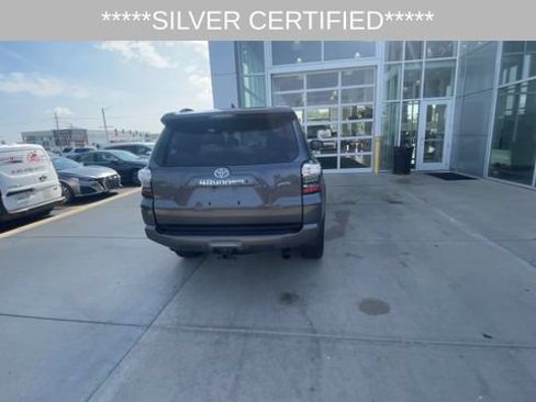 Certified 2022 Toyota 4Runner SR5 Premium w/ Moonroof Package AWD/4WD image 9