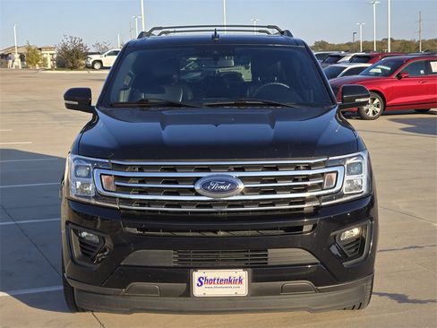 Used 2020 Ford Expedition XLT w/ Black Accent Package image 8