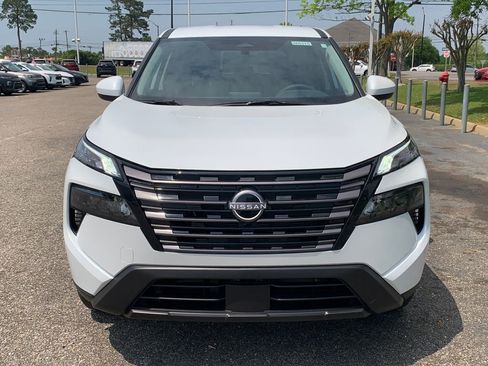 New 2026 Nissan Rogue SV FWD image 3