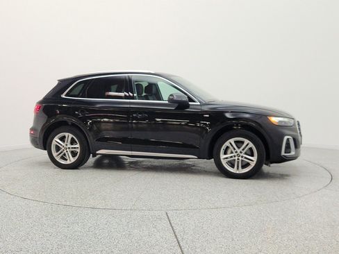 Used 2023 Audi Q5 e Premium Plus w/ Premium Plus Package AWD/4WD image 4