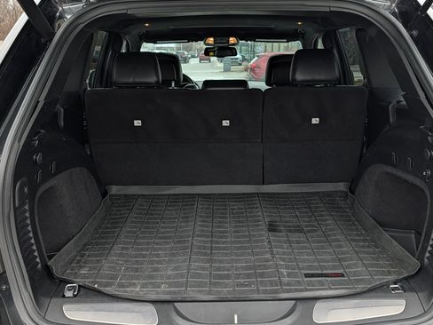 Used 2016 Jeep Grand Cherokee Limited w/ Trailer Tow Group IV image 18