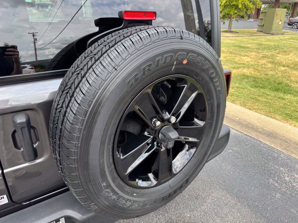 Used 2021 Jeep Wrangler Unlimited Sport AWD/4WD image 27