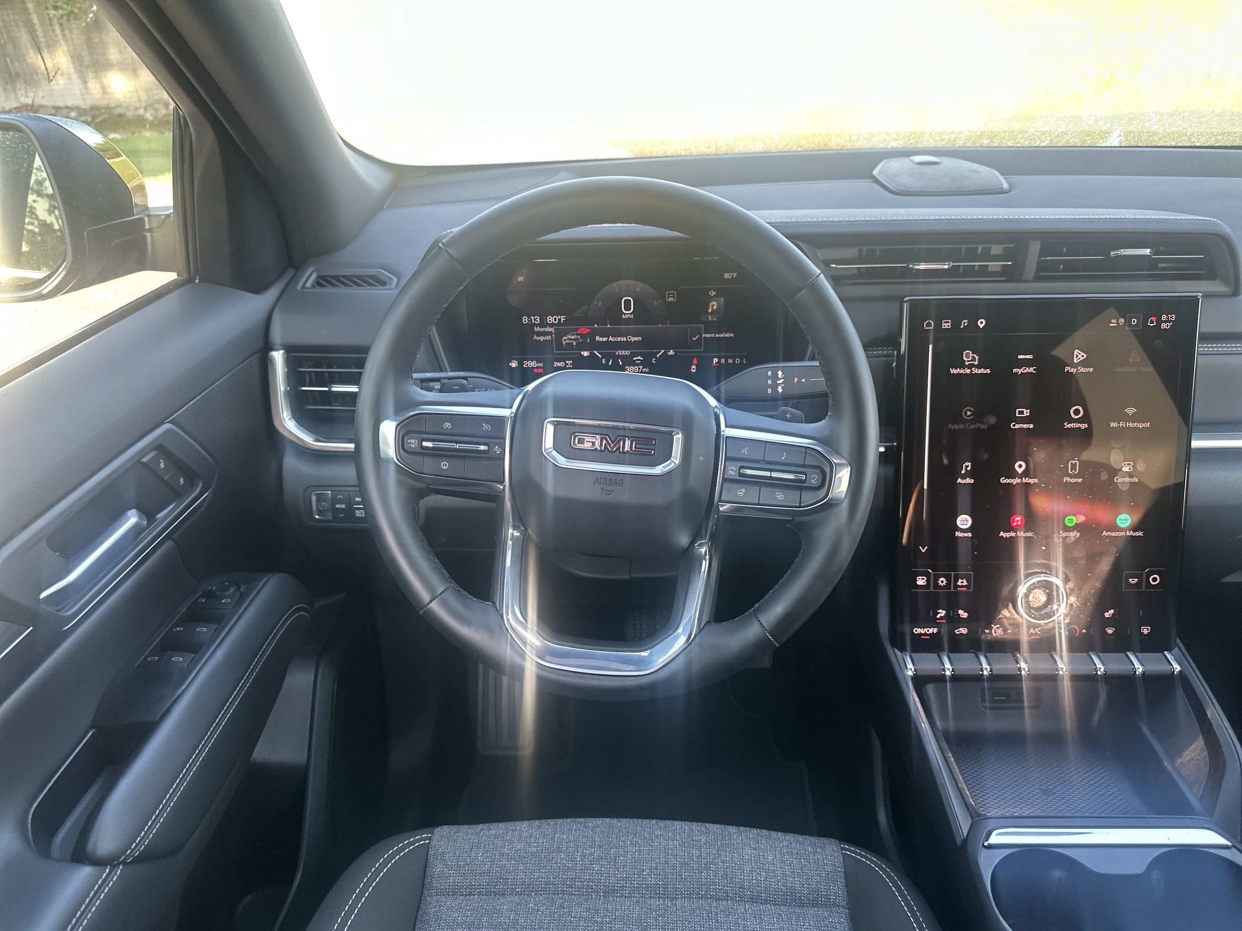 Used 2026 GMC Terrain Elevation w/ Technology Package II AWD/4WD image 23