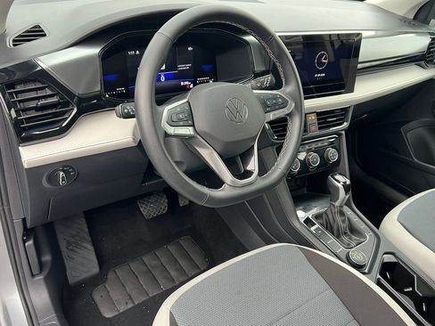 Used 2025 Volkswagen Taos S image 17