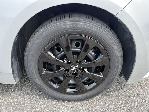 Certified 2024 Toyota Corolla LE FWD image 22