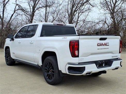 Used 2024 GMC Sierra 1500 Elevation image 3