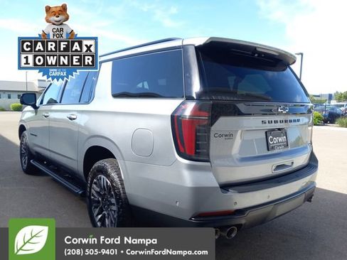 Used 2025 Chevrolet Suburban Z71 AWD/4WD image 5