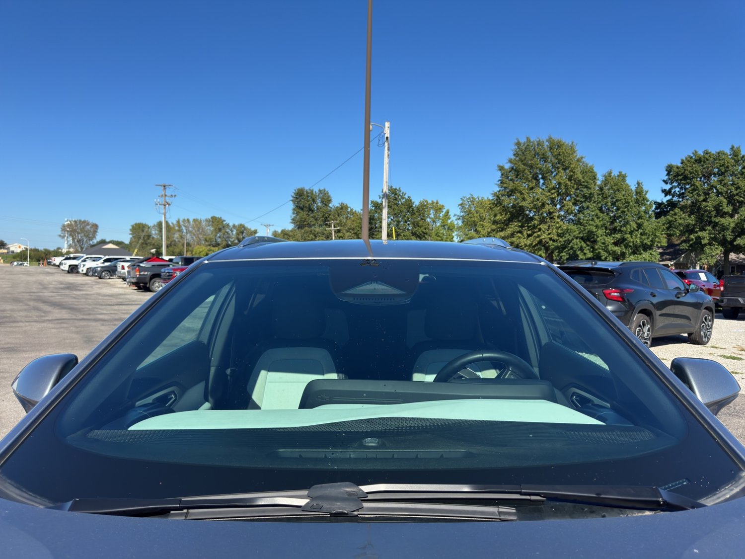 Certified 2024 Chevrolet Equinox EV LT FWD image 25