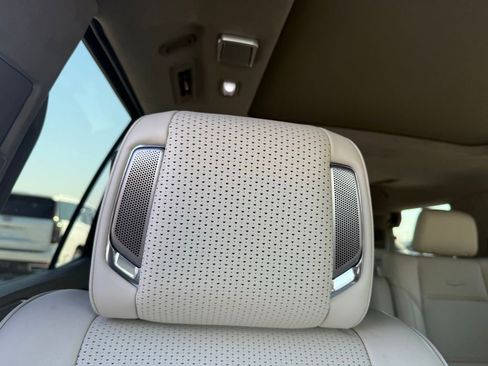 Certified 2024 Cadillac Escalade Sport Platinum w/ LPO, ONYX Package image 31