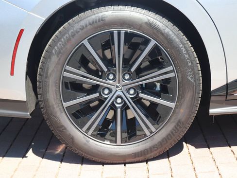 Used 2026 Lexus ES 500e w/ Convenience Package AWD/4WD image 9