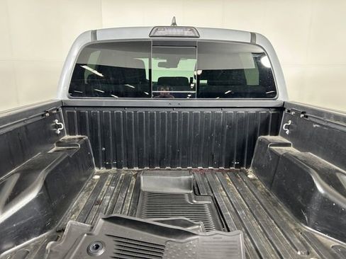 Used 2019 Toyota Tacoma TRD Off-Road image 27