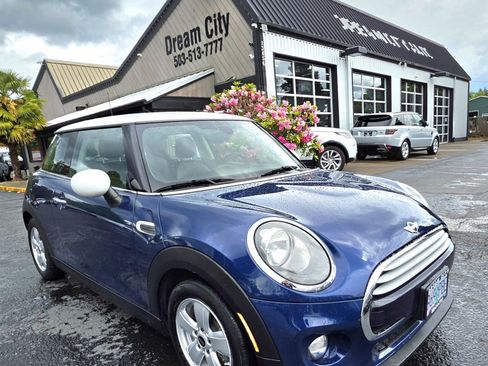 Used 2015 MINI Cooper 2-Door Hardtop FWD image 7