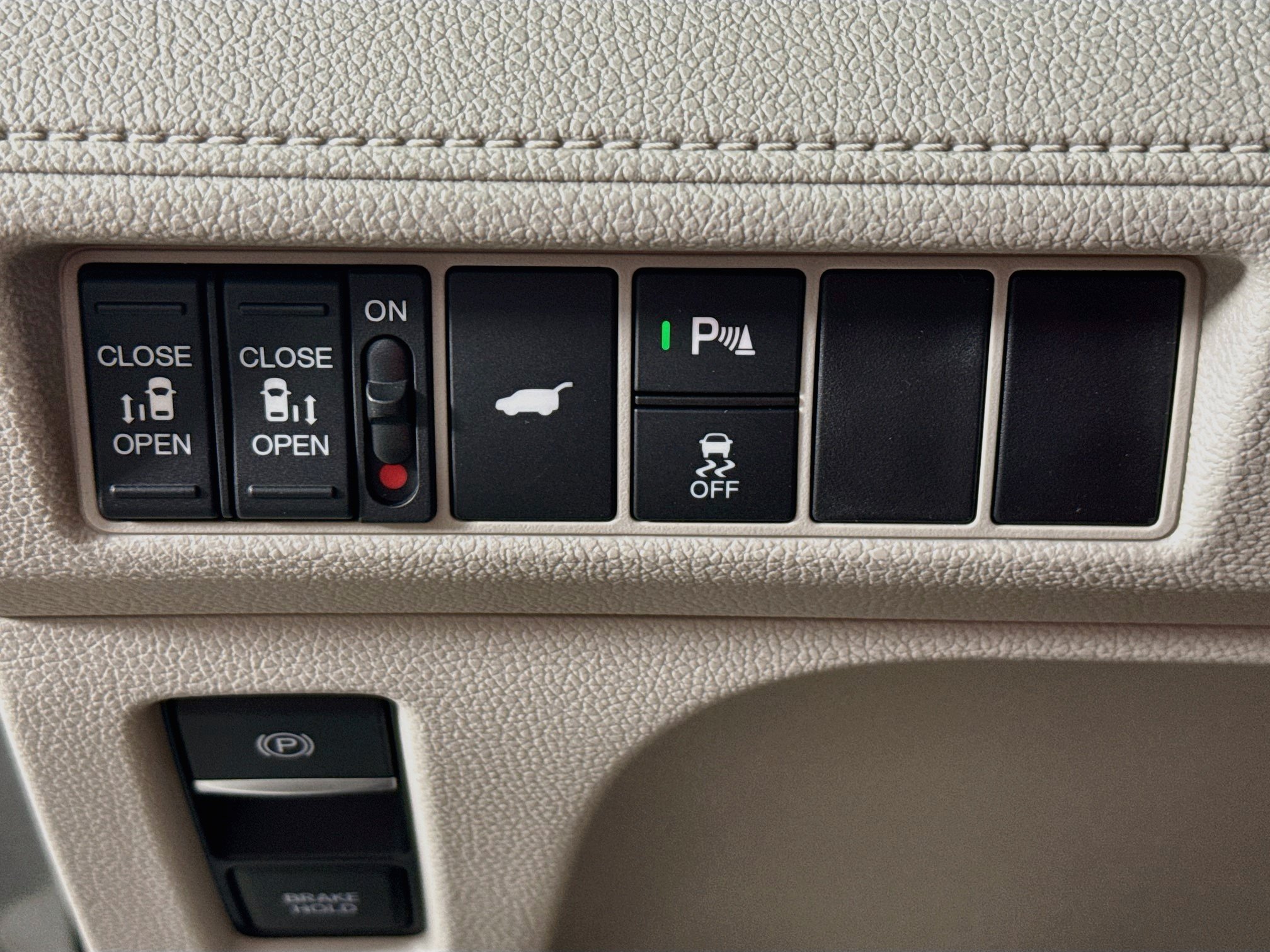New 2027 Honda Odyssey Touring image 9
