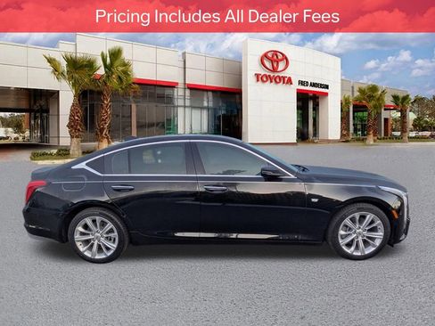 Used 2025 Cadillac CT5 Premium Luxury RWD image 3