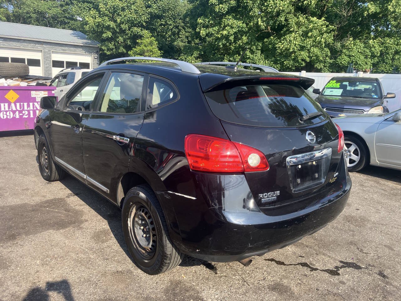 Used 2015 Nissan Rogue S w/ Convenience Package AWD/4WD image 9