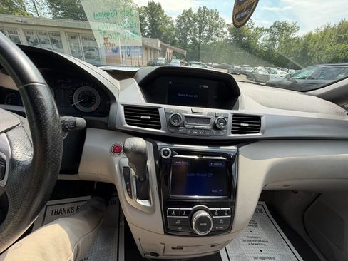 Used 2014 Honda Odyssey EX-L image 23