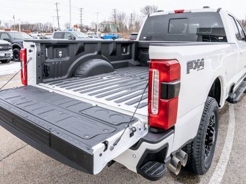 New 2026 Ford F250 Lariat w/ Black Appearance Package image 44