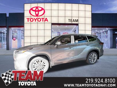 New 2026 Toyota Highlander Platinum