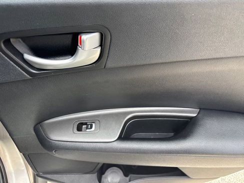Used 2018 Kia Optima LX FWD image 43