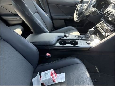 Used 2025 Lexus IS 350 F Sport RWD image 8
