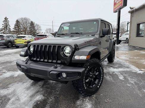 Used 2022 Jeep Wrangler Unlimited Sport image 2