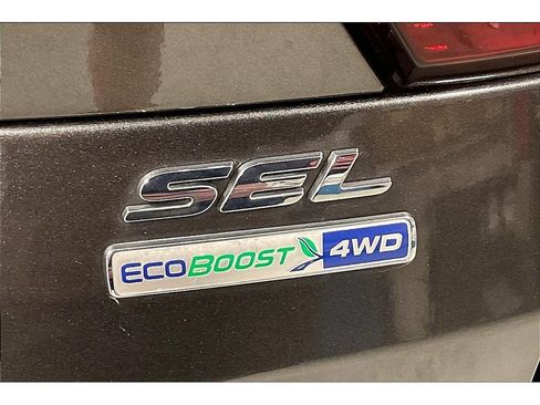 Used 2019 Ford Escape SEL AWD/4WD image 38