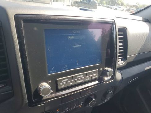 Used 2023 Nissan Frontier S w/ Technology Package RWD image 17