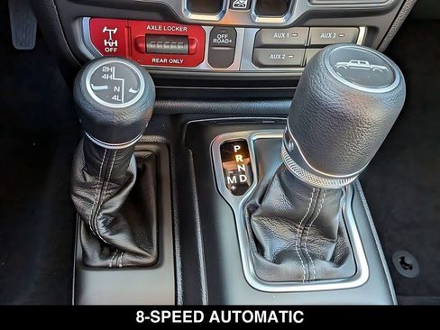 New 2026 Jeep Gladiator Mojave AWD/4WD image 19