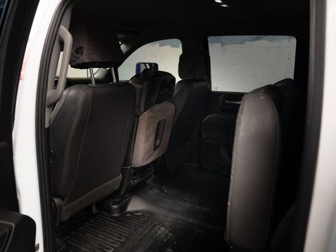 Used 2023 Chevrolet Silverado 3500 W/T w/ WT Fleet Convenience Package image 14