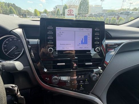 Used 2024 Toyota Camry LE image 17