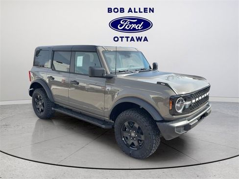 Used 2025 Ford Bronco Big Bend image 7