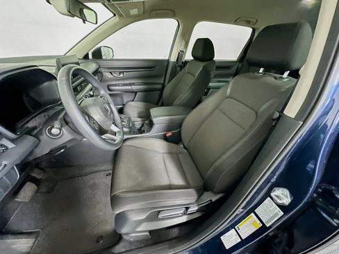 Used 2025 Honda CR-V LX image 13