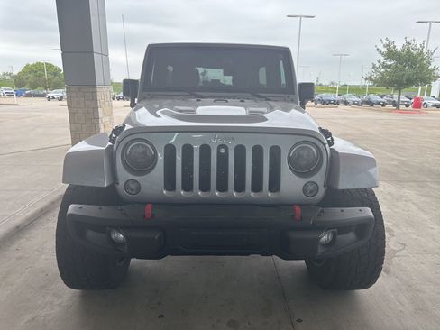 Used 2016 Jeep Wrangler Unlimited Rubicon image 10