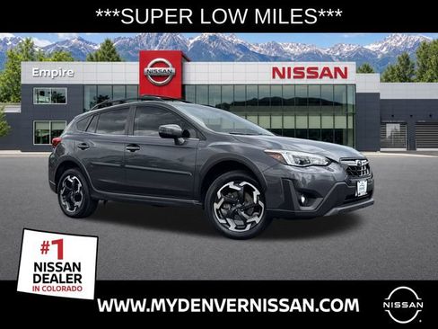 Used 2022 Subaru Crosstrek 2.5i Limited w/ Moonroof Package 2 AWD/4WD image 1