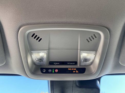 Used 2024 Chevrolet Malibu LT image 24