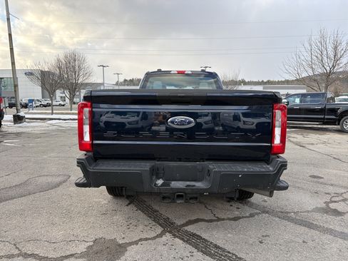 Used 2023 Ford F350 XL image 7