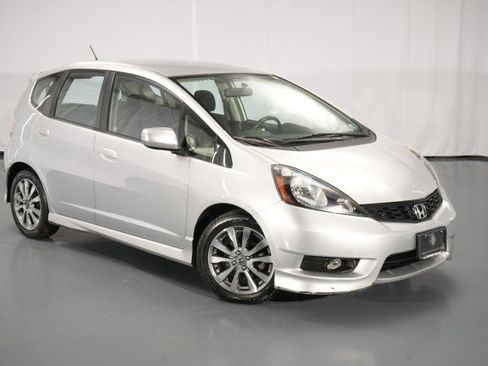 Used 2013 Honda Fit Sport image 8