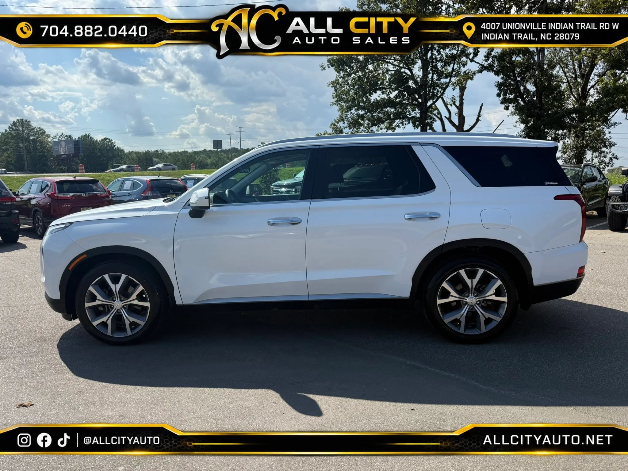 Used 2021 Hyundai Palisade SEL w/ Convenience Package FWD image 4