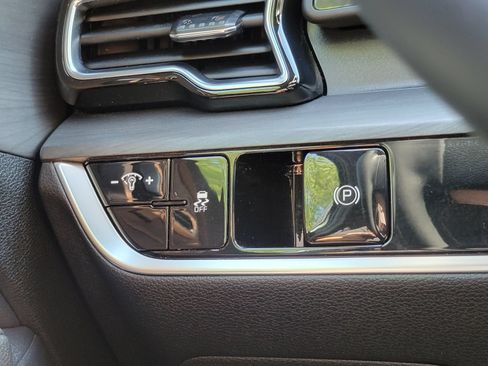 Certified 2024 Kia Sportage X-Line AWD/4WD image 15