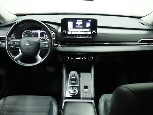 Used 2022 Mitsubishi Outlander SE FWD image 24