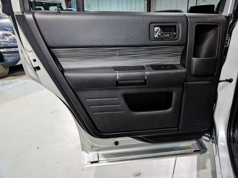 Used 2018 Ford Flex SEL w/ Equipment Group 202A FWD image 21