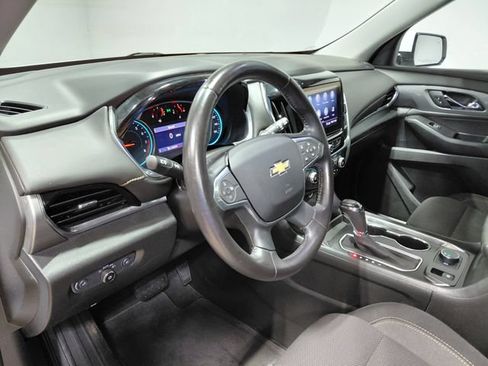 Used 2020 Chevrolet Traverse LT FWD image 22