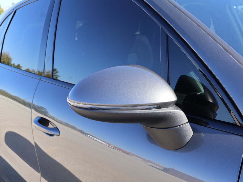 Used 2020 Porsche Cayenne AWD/4WD image 15