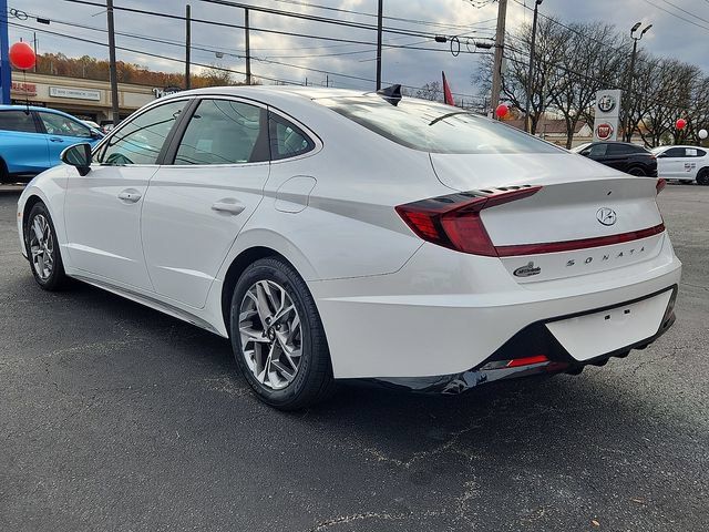 Used 2021 Hyundai Sonata SEL FWD image 4
